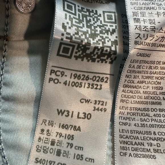 women's Levi shaping skinny jeans size 31 60% Cotton 23% Viscose W31 L30 Blue - Picture 12 of 12